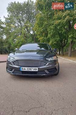 Седан Ford Fusion 2017 в Кропивницком