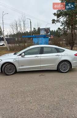 Седан Ford Fusion 2017 в Обухове