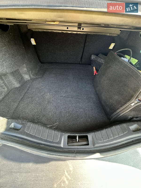 Седан Ford Fusion 2016 в Кривом Роге