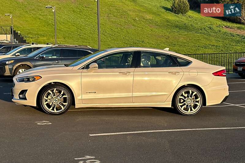 Седан Ford Fusion 2019 в Львове фото 6 Седан Ford Fusion 2019 в Львове