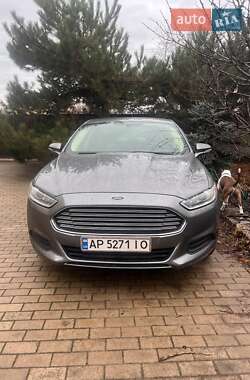 Седан Ford Fusion 2013 в 