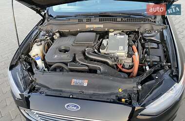 Седан Ford Fusion 2016 в Одессе