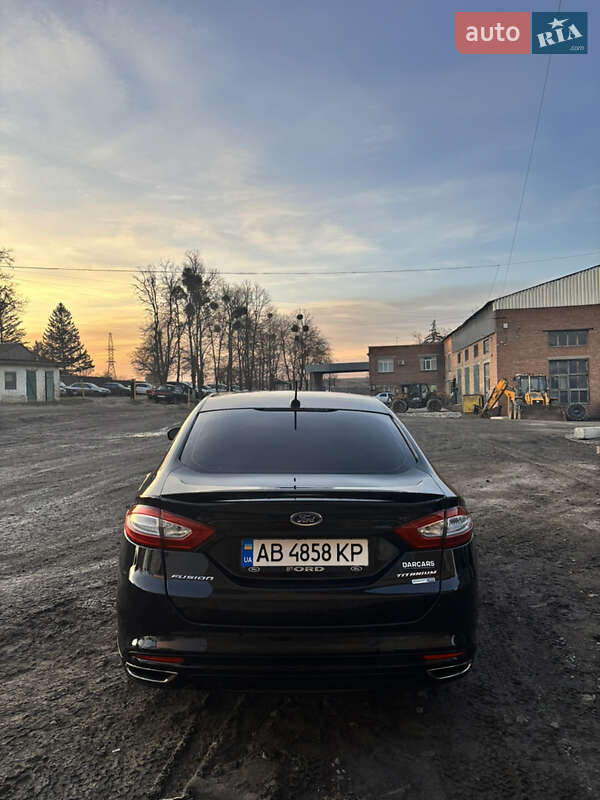 Седан Ford Fusion 2013 в Гайсину