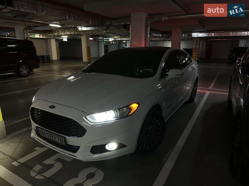 Ford Fusion 2014