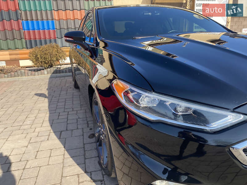 Седан Ford Fusion 2017 в Кривому Розі