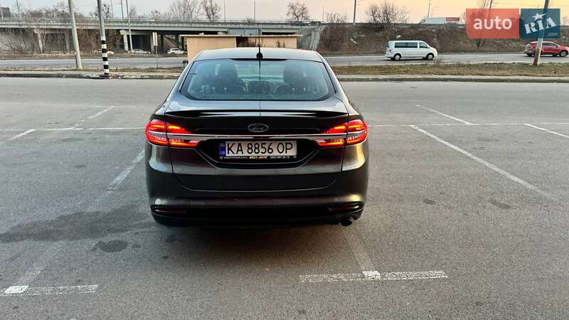 Седан Ford Fusion 2016 в Києві