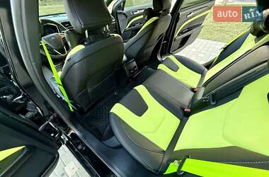 Седан Ford Fusion 2017 в 