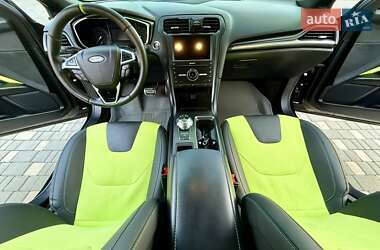 Седан Ford Fusion 2017 в 