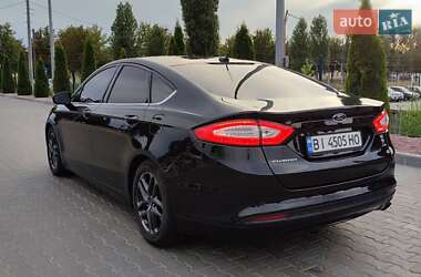 Седан Ford Fusion 2014 в Кременчуці