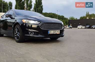 Седан Ford Fusion 2014 в Кременчуці