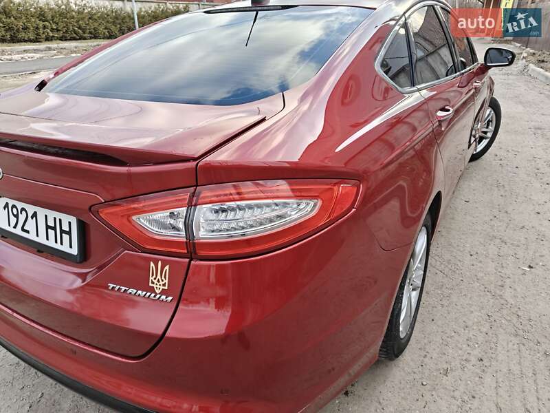 Седан Ford Fusion 2016 в Киеве