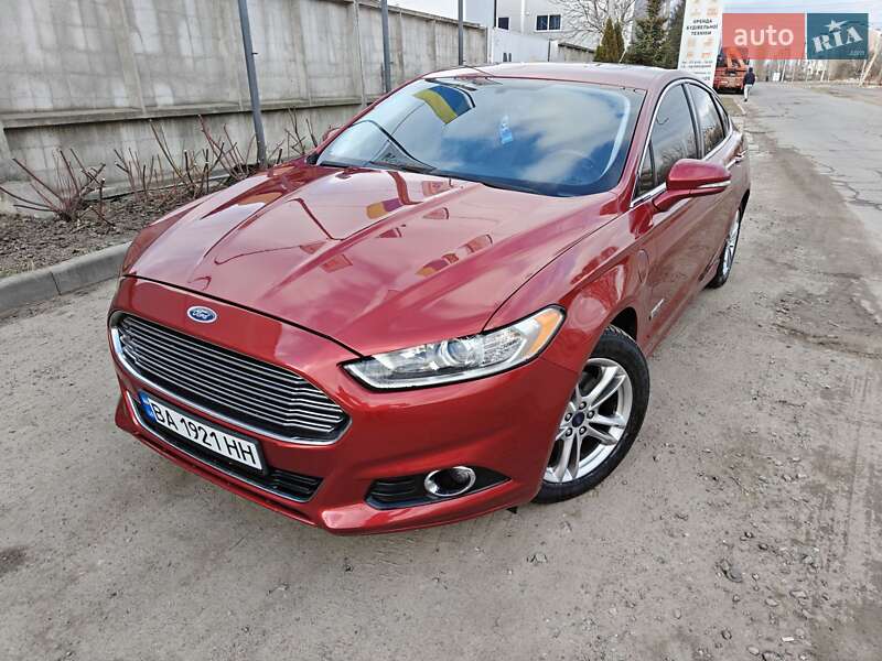 Седан Ford Fusion 2016 в Киеве