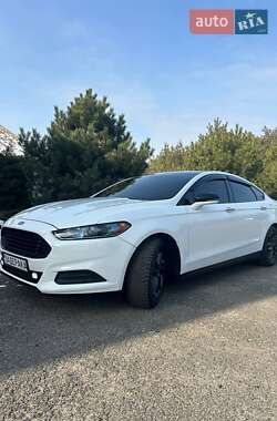 Седан Ford Fusion 2013 в Новомосковске