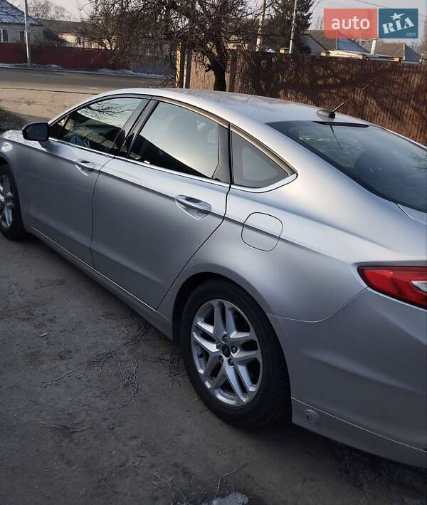 Седан Ford Fusion 2016 в Днепре
