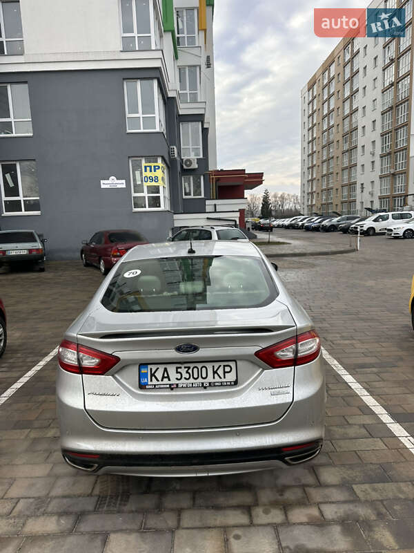 Седан Ford Fusion 2014 в Киеве