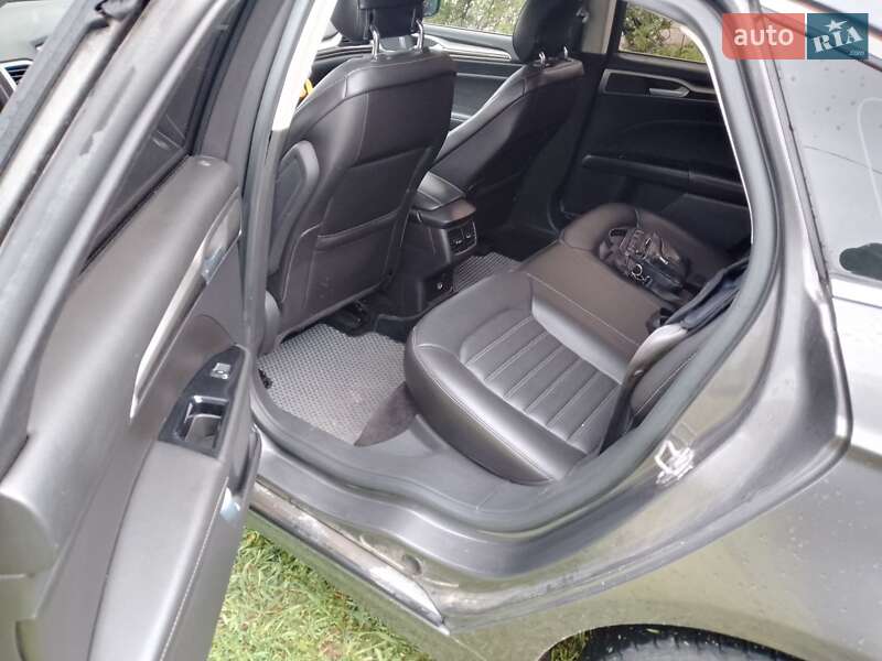 Седан Ford Fusion 2014 в Первомайске