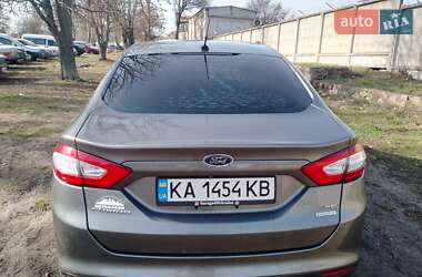 Седан Ford Fusion 2014 в Первомайске