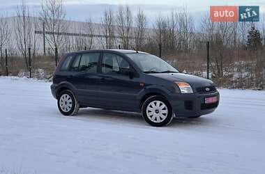 Хетчбек Ford Fusion 2009 в Коростені