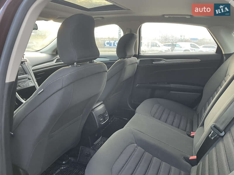 Седан Ford Fusion 2017 в Киеве фото 20 Седан Ford Fusion 2017 в Киеве
