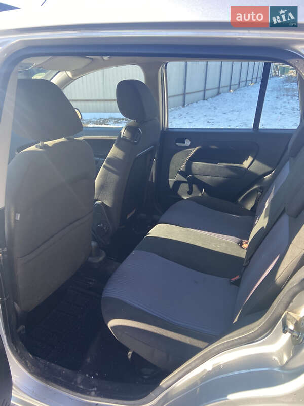 Хетчбек Ford Fusion 2008 в Василькові