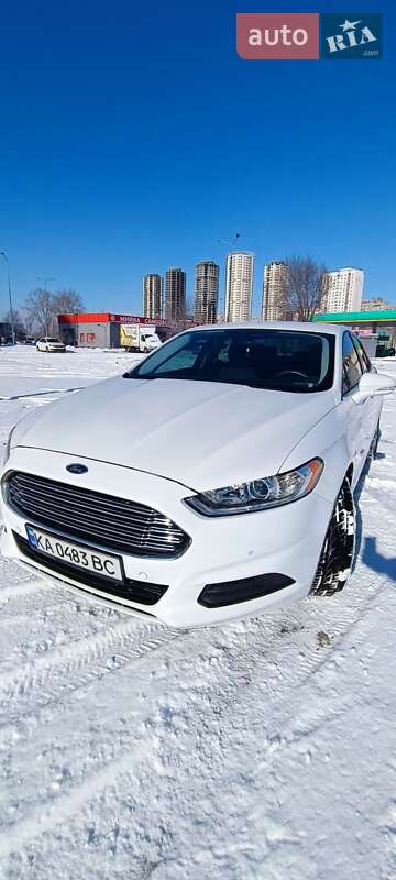 Седан Ford Fusion 2014 в Києві