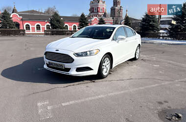 Седан Ford Fusion 2013 в Каменском