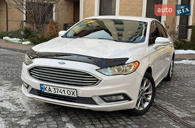 Седан Ford Fusion 2016 в Києві