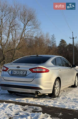 Седан Ford Fusion 2013 в Киеве