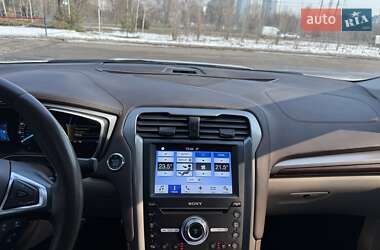 Седан Ford Fusion 2018 в Києві