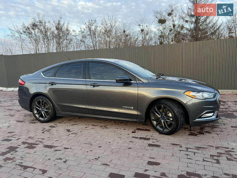 Седан Ford Fusion 2017 в Сарнах фото 4 Седан Ford Fusion 2017 в Сарнах