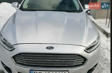 Седан Ford Fusion 2014 в 