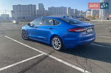 Седан Ford Fusion 2019 в Києві