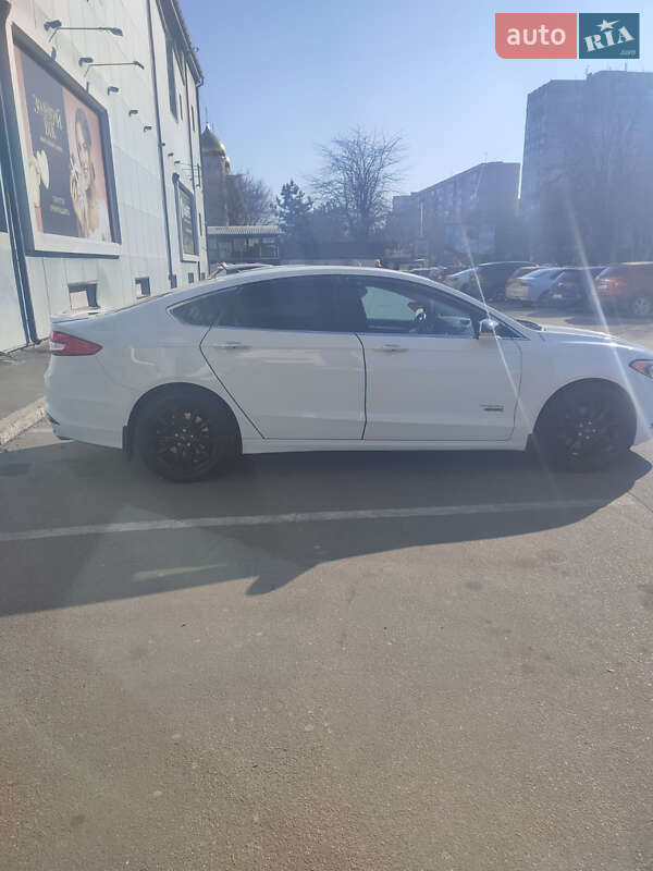 Седан Ford Fusion 2017 в Одессе