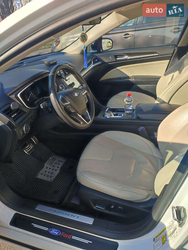 Седан Ford Fusion 2017 в Одессе