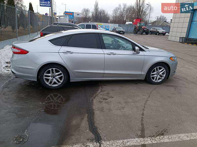 Седан Ford Fusion 2013 в Полтаве