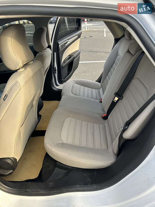 Седан Ford Fusion 2019 в Киеве