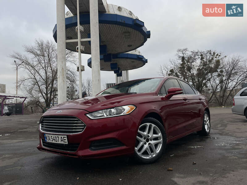 Ford Fusion 2015