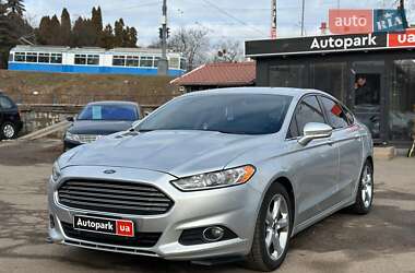 Седан Ford Fusion 2014 в 