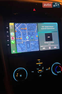 Седан Ford Fusion 2013 в 