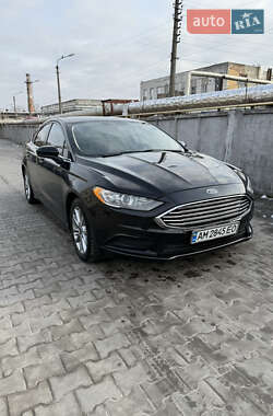 Седан Ford Fusion 2017 в 
