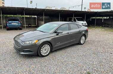 Седан Ford Fusion 2016 в Киеве