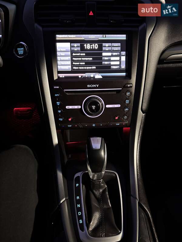 Седан Ford Fusion 2016 в Одесі