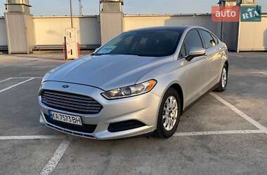 Седан Ford Fusion 2014 в Києві