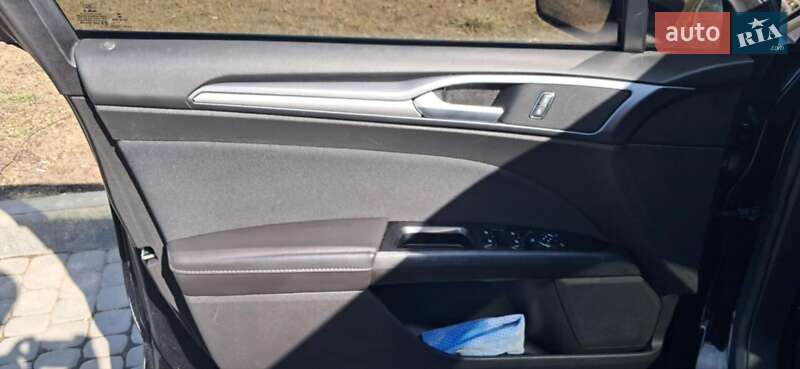 Седан Ford Fusion 2014 в Вінниці