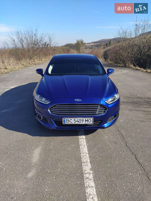 Седан Ford Fusion 2015 в Буске
