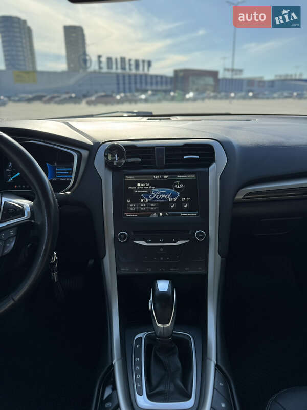 Седан Ford Fusion 2015 в Одессе