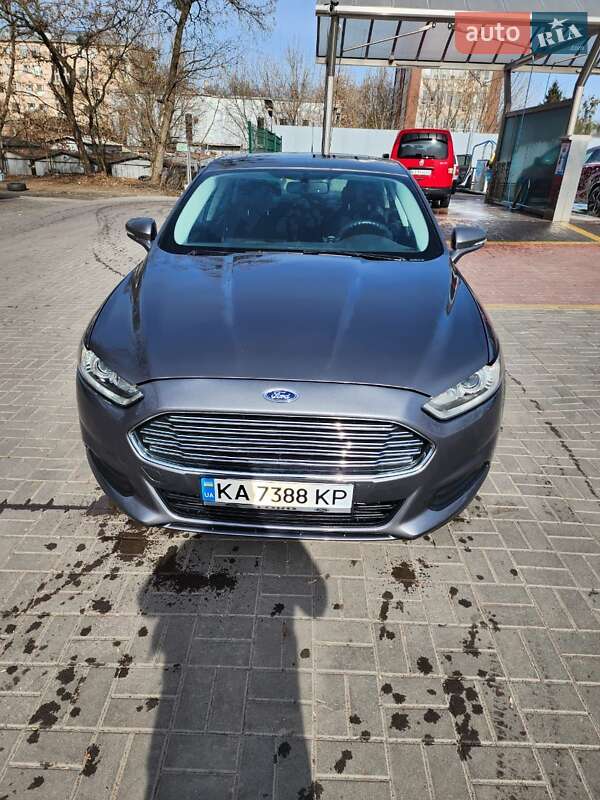 Ford Fusion 2012