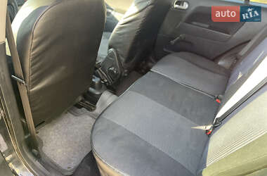 Хетчбек Ford Fusion 2008 в 