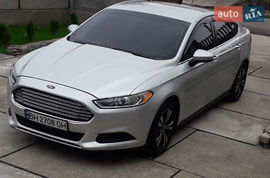 Седан Ford Fusion 2013 в Овідіополі