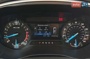 Седан Ford Fusion 2015 в 